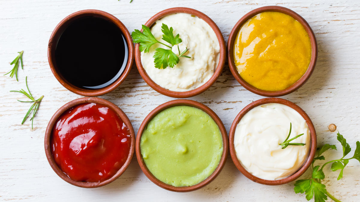  Sauces, Dips & Spreads